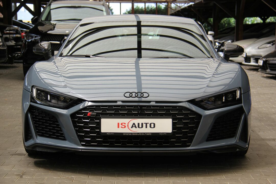 Audi R8 Perfomance/V10/Bang&Olufsen/Audi Keramik/Carbon Audi R8 Perfomance/V10/Bang&Olufsen/Audi Keramik/Carbon