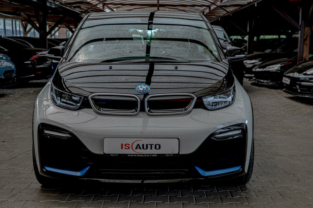 BMW I3 S/120ah/Adaptive LED/PDC/Harman Kardon BMW I3 S/120ah/Adaptive LED/PDC/Harman Kardon