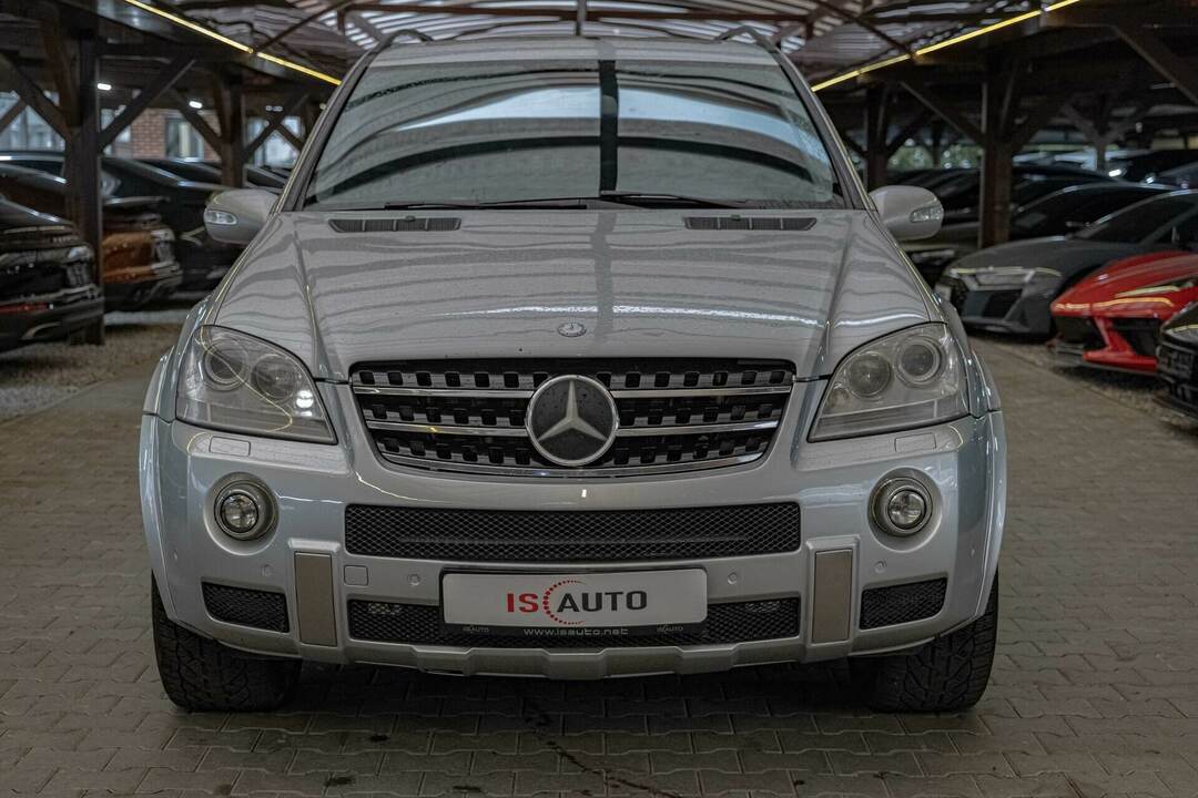Mercedes ML 63 AMG 4Matic/Dynamic/Harman/Обдухване/Печка/RSE Mercedes ML 63 AMG 4Matic/Dynamic/Harman/Обдухване/Печка/RSE