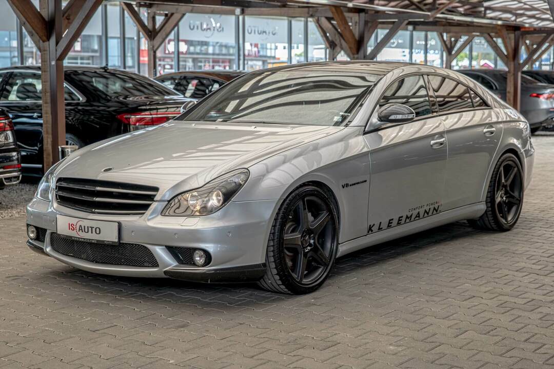Mercedes CLS 55 AMG Ориг. Kleeman/Harman Kardon/Обдухване/Алкантар/BiXenon Mercedes CLS 55 AMG Ориг. Kleeman/Harman Kardon/Обдухване/Алкантар/BiXenon