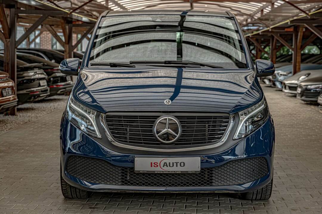 Mercedes EQV 300/LONG/Avantgarde Line/PDC/Thermotronic/100kWh Mercedes EQV 300/LONG/Avantgarde Line/PDC/Thermotronic/100kWh