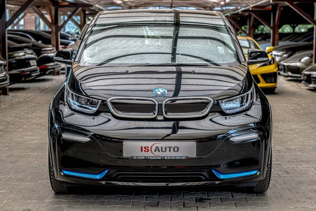 BMW I3s S/120аh/Камера/Подгрев/Lane Assist/Свободен достъп/ BMW I3s S/120аh/Камера/Подгрев/Lane Assist/Свободен достъп/