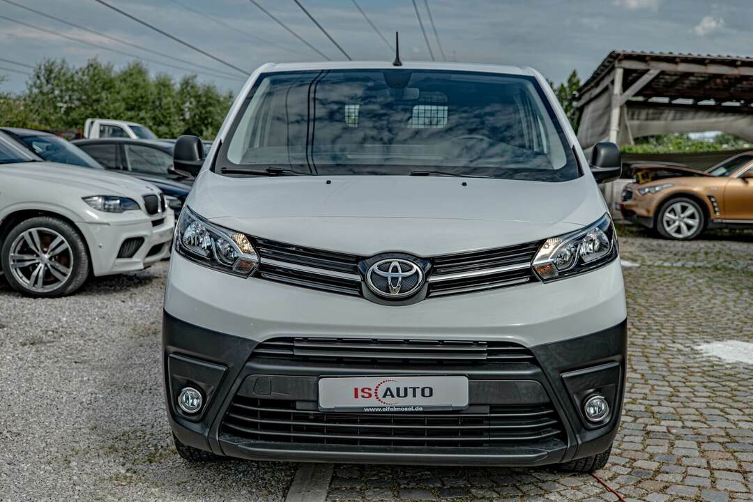 Toyota Proace City Verso Electro/Товарен/Навигация/Климатик Toyota Proace City Verso Electro/Товарен/Навигация/Климатик